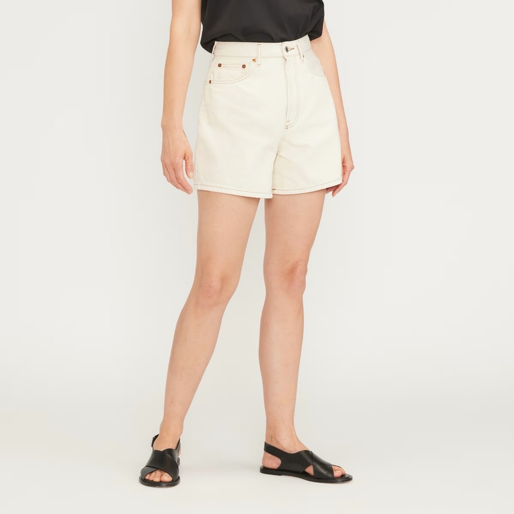 Everlane A-line denim shorts in Ecru size 30
